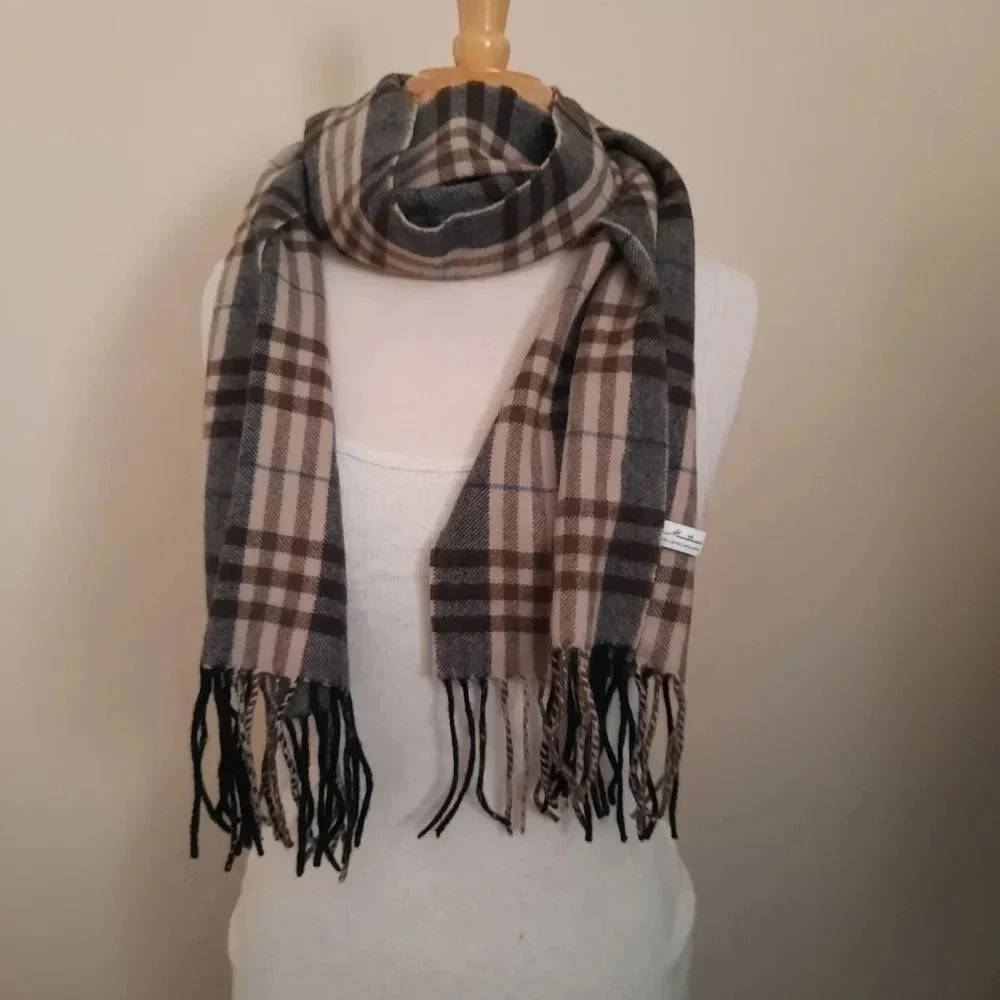 Enzo  Mantovani Wool Cashmere Scarf Plaid Tassels Rectangle GUC